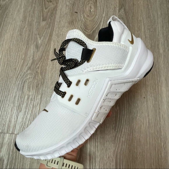 Nike NEW Free Metcon White Training Sneakers